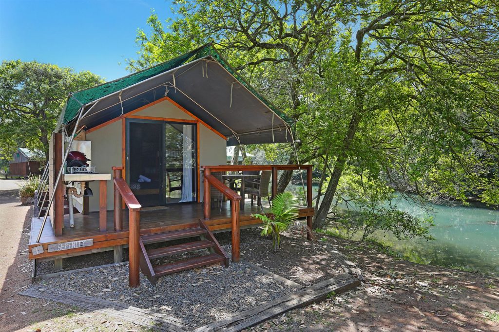 Seven Mile Beach Caravan Park Cabin Accommodation Gerroa