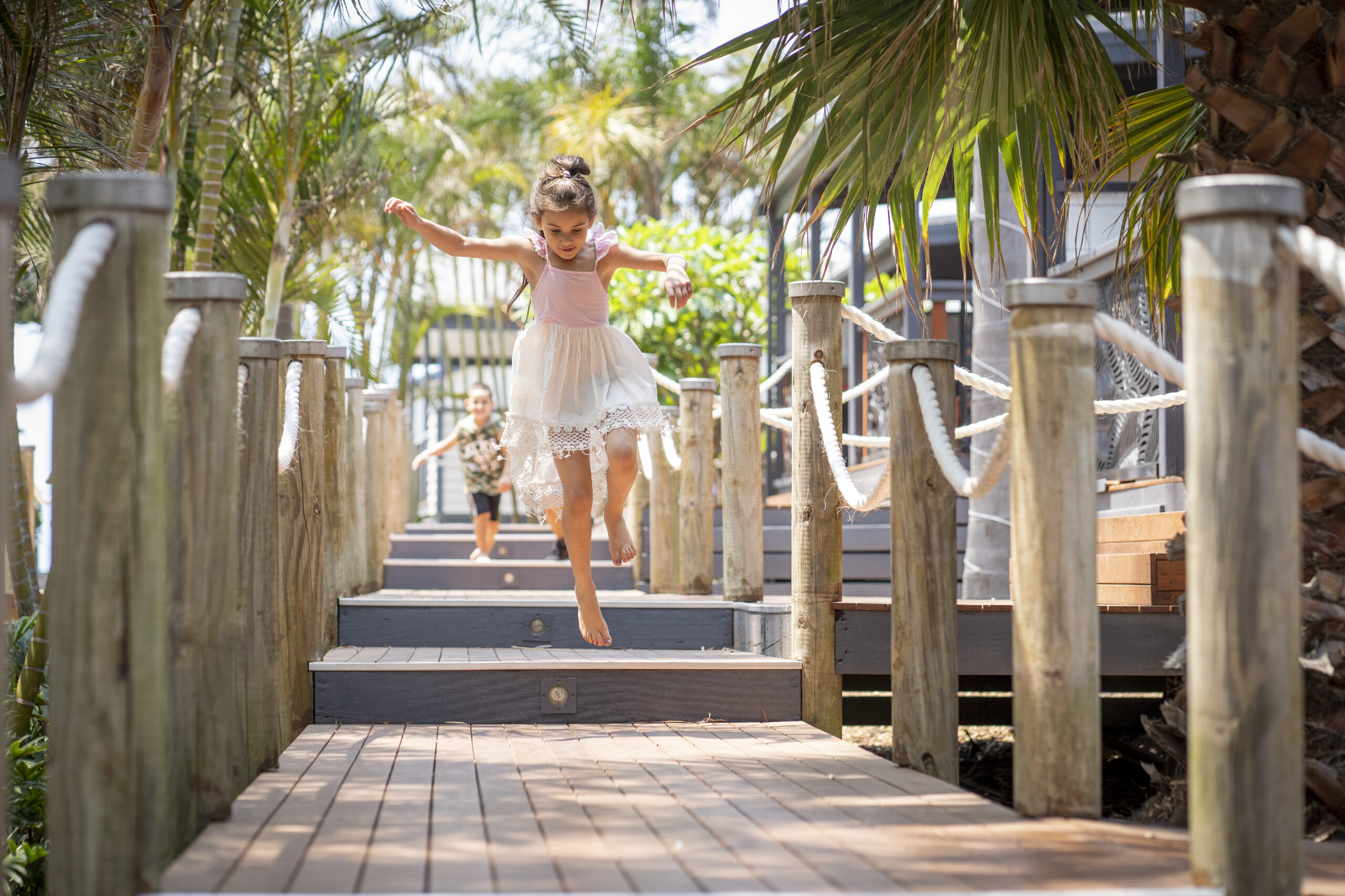 Kids on boardwalk 9 (4)